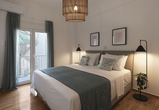Apartment in Athens - A Stunning Urban Sanctuary With A View Apartment in Athens - A Stunning Urban Sanctuary With A View