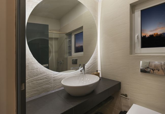 Studio in Athens - Acropolis terrace Athenian studio Studio in Athens - Acropolis terrace Athenian studio