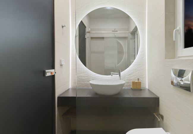 Studio in Athens - Acropolis terrace Athenian studio Studio in Athens - Acropolis terrace Athenian studio