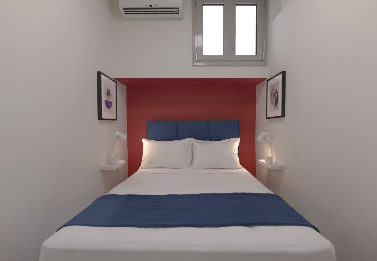 Apartment in Athens - Prime Location in Kolonaki: A Luxurious 1BR Haven