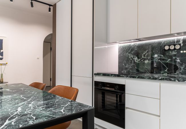 Apartment in Athens - High-end RENOV Apt  with an über office space