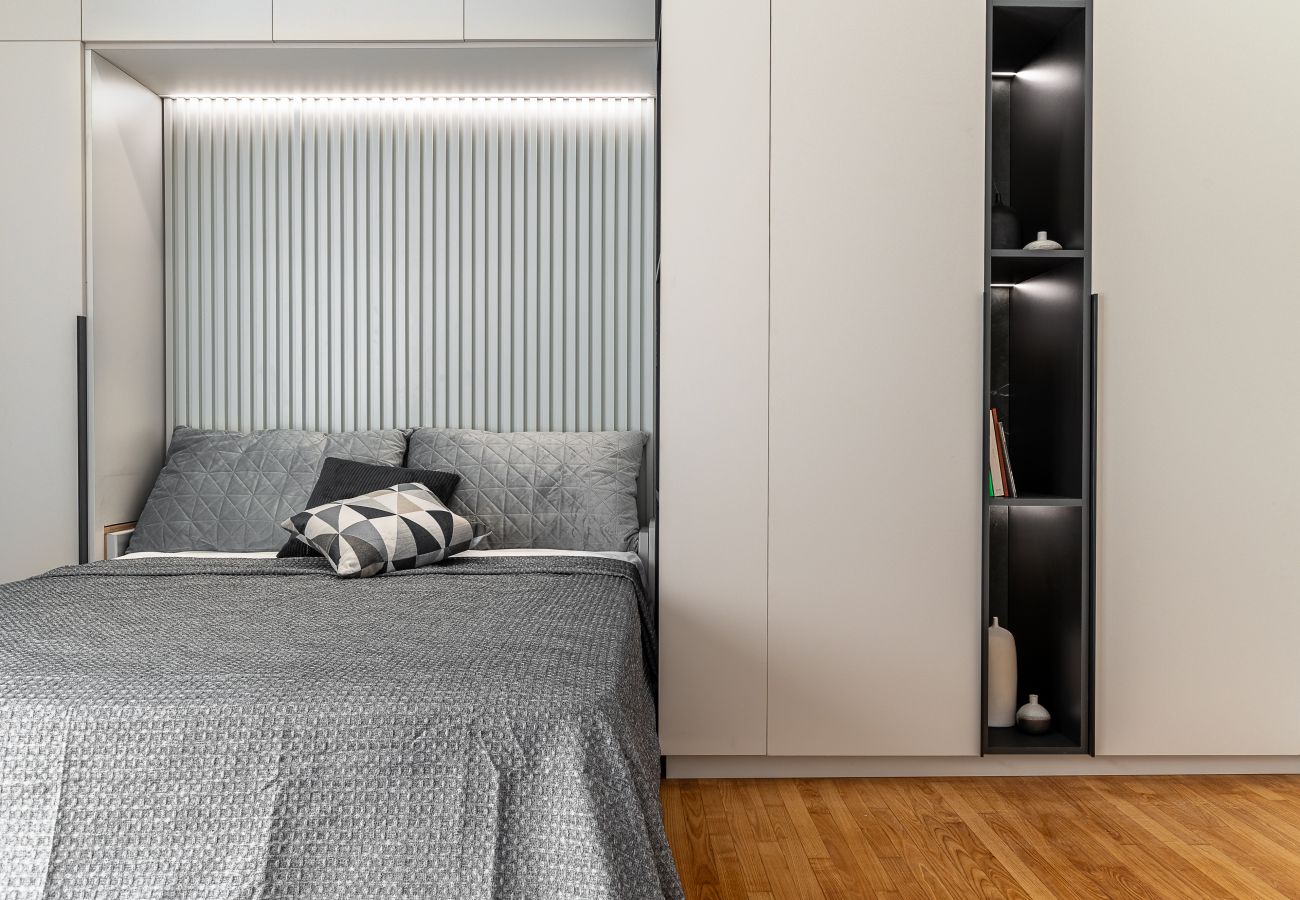 Apartment in Athens - High-end RENOV Apt  with an über office space