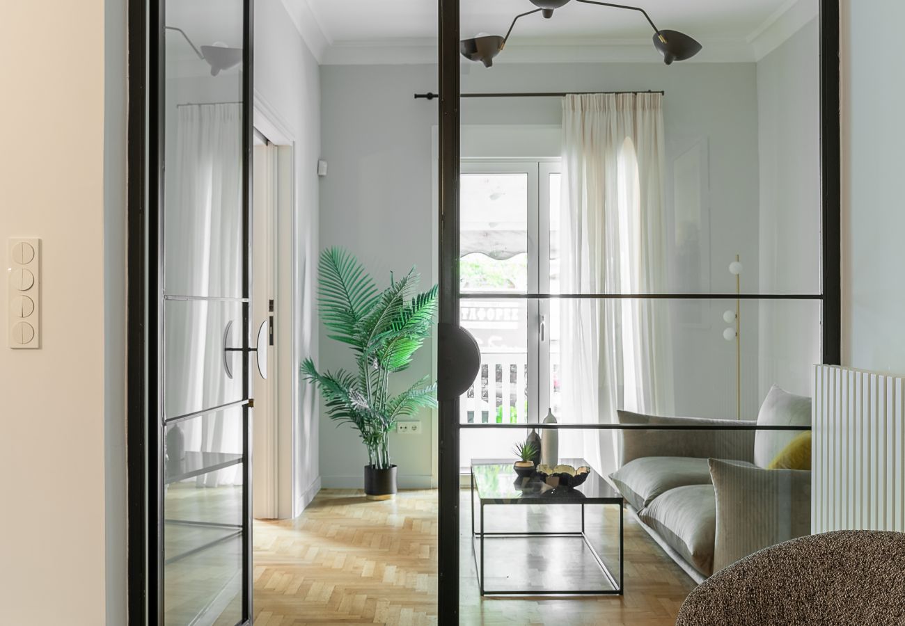 Apartment in Athens - High-end RENOV Apt  with an über office space