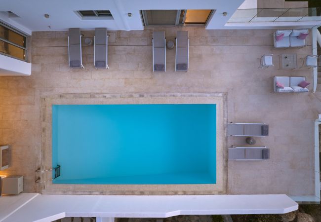 Villa in Mykonos - Luxspace Mykonian Retreat: Vista Bliss Villa in Mykonos - Luxspace Mykonian Retreat: Vista Bliss