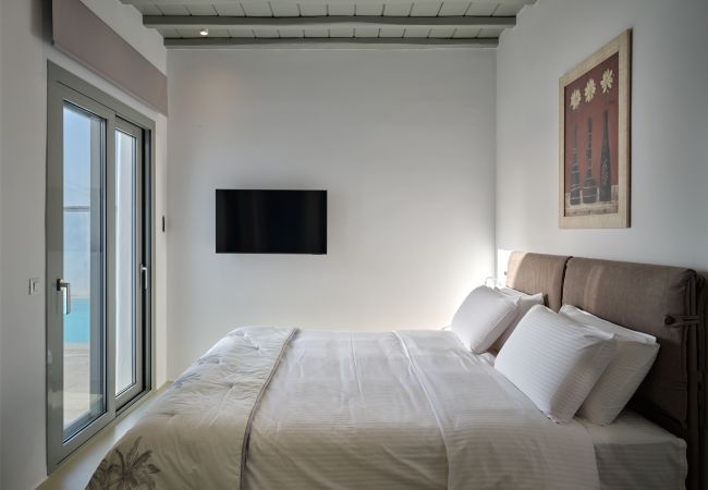 Villa in Mykonos - Luxspace Mykonian Retreat: Vista Bliss Villa in Mykonos - Luxspace Mykonian Retreat: Vista Bliss