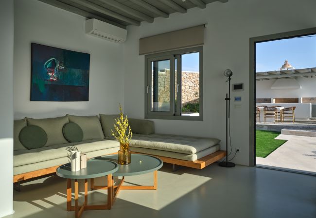 Villa in Mykonos - Luxspace Mykonian Retreat: Vista Bliss Villa in Mykonos - Luxspace Mykonian Retreat: Vista Bliss