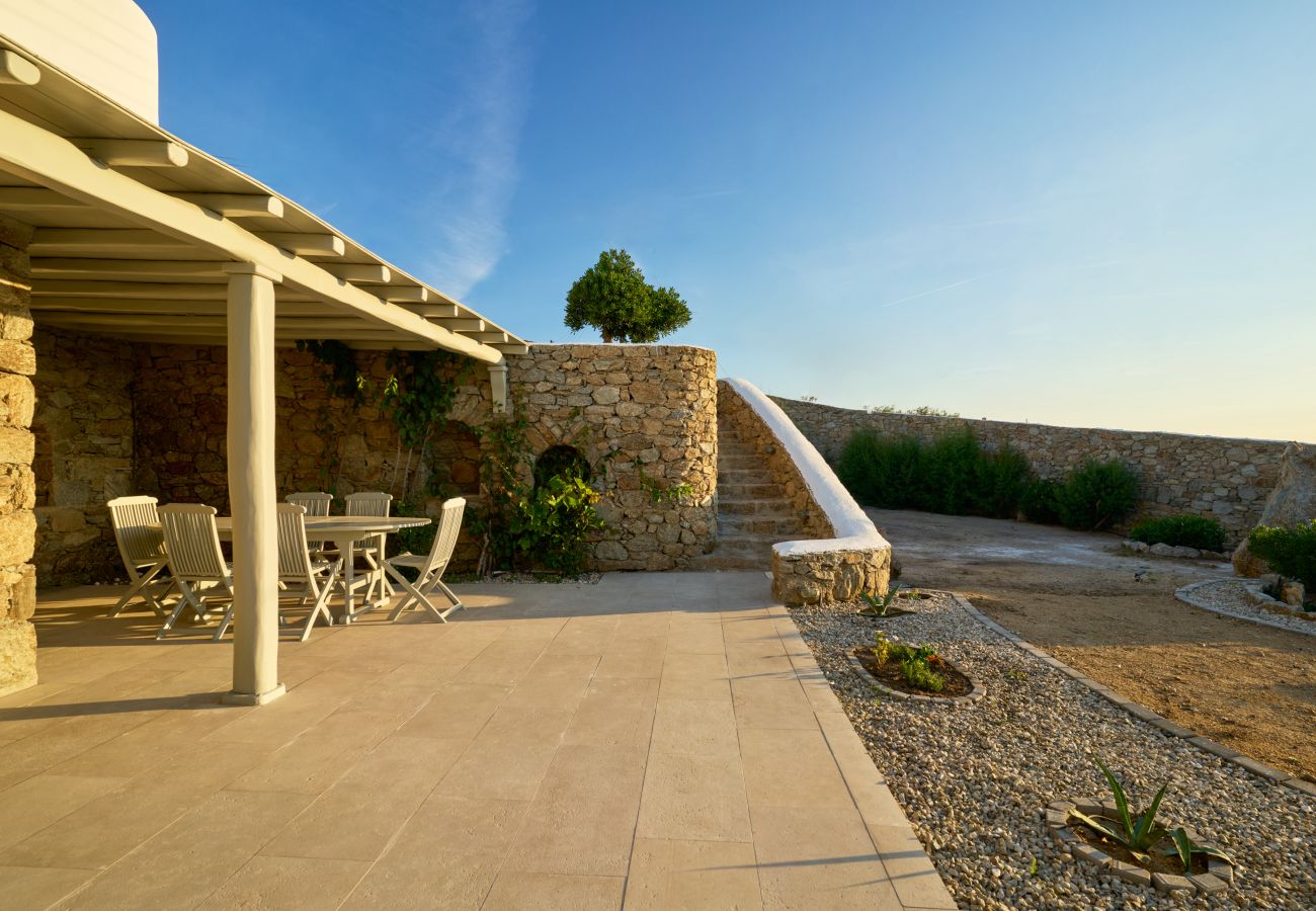 Villa in Mykonos - Luxspace Mykonian Retreat: Vista Bliss