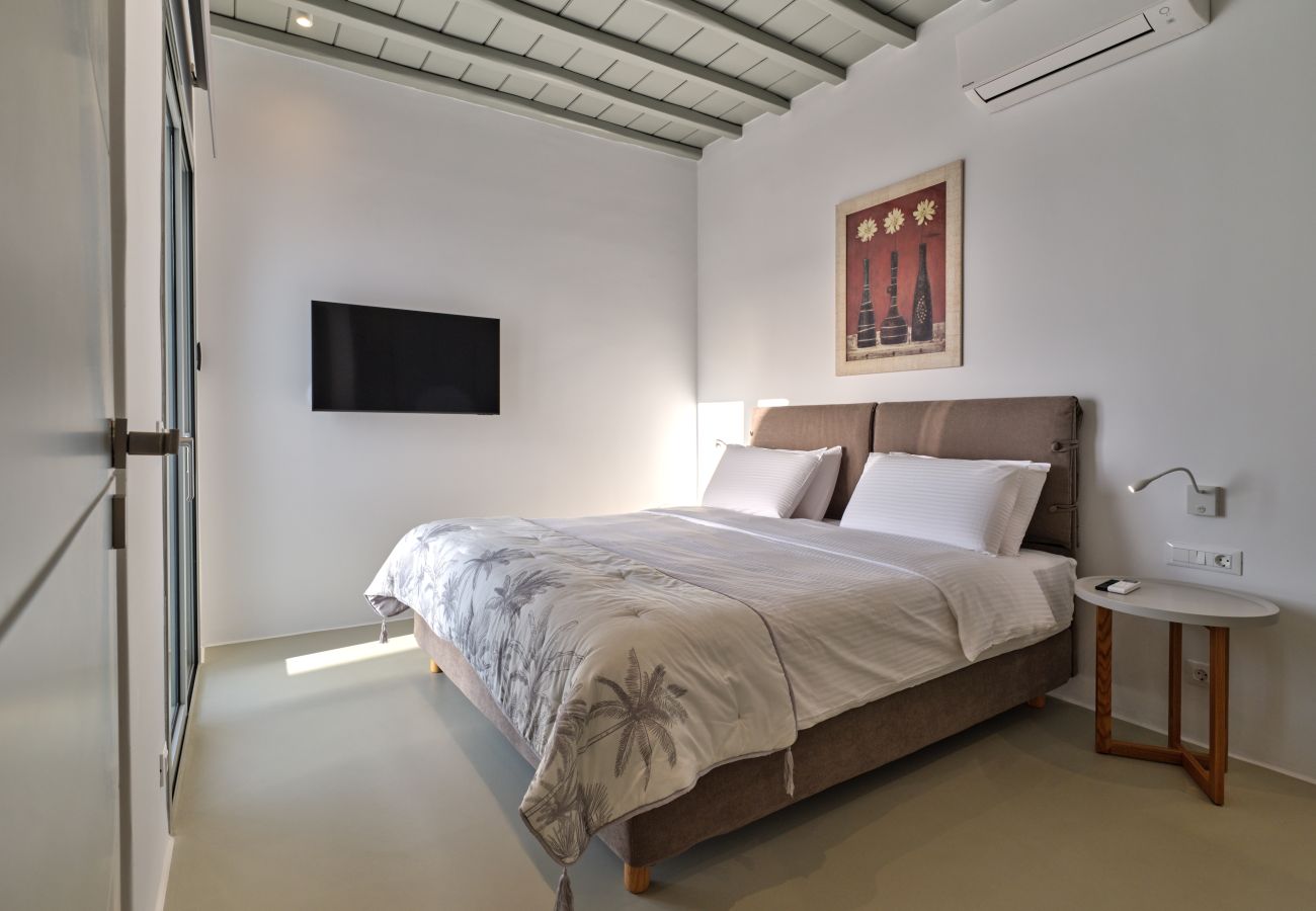 Villa in Mykonos - Luxspace Mykonian Retreat: Vista Bliss