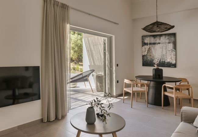 Villa in Svoronata - Forest Villa Villa in Svoronata - Forest Villa