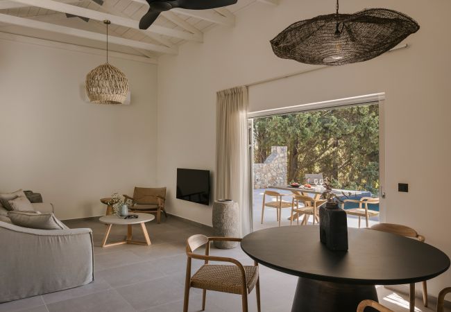 Villa in Svoronata - Forest Villa Villa in Svoronata - Forest Villa