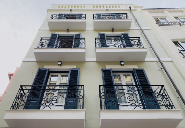 Studio in Athens - 1st Floor Studio-Shell Studio in Athens - 1st Floor Studio-Shell