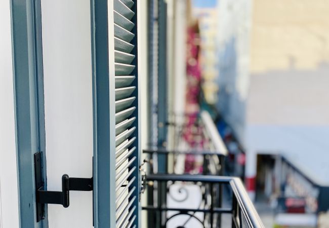 Studio in Athens - 2nd Floor Studio-Goldfish Studio in Athens - 2nd Floor Studio-Goldfish