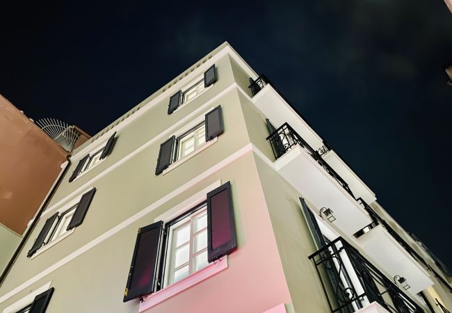 Studio in Athens - 2nd Floor Studio-Goldfish Studio in Athens - 2nd Floor Studio-Goldfish