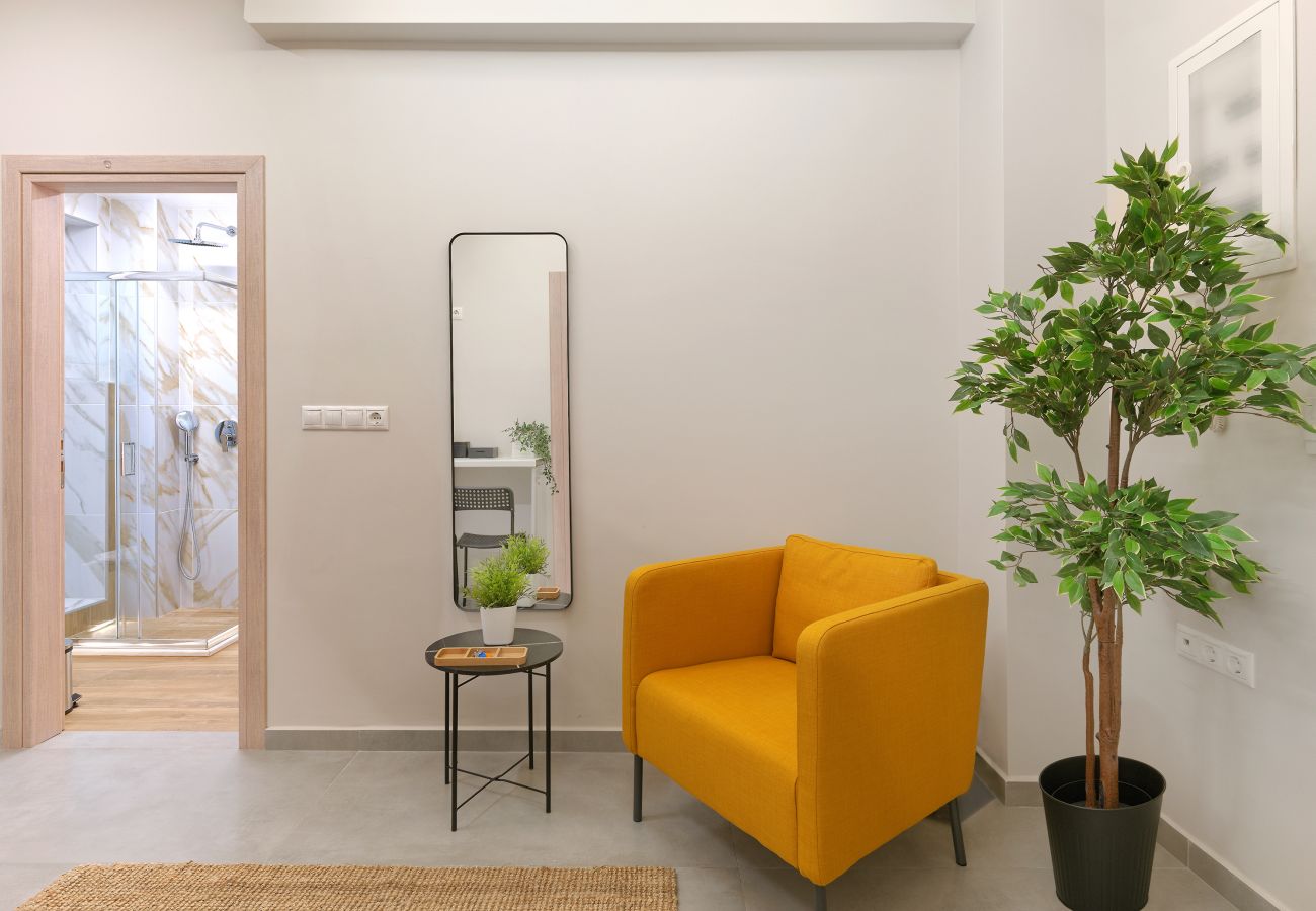 Studio in Athens - Discover Pagrati: Cozy Urban Hideout