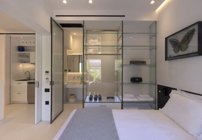 Apartment in Spetses - Spetses studio·Modern studio in the heart of Old Port in Spetses Apartment in Spetses - Spetses studio·Modern studio in the heart of Old Port in Spetses