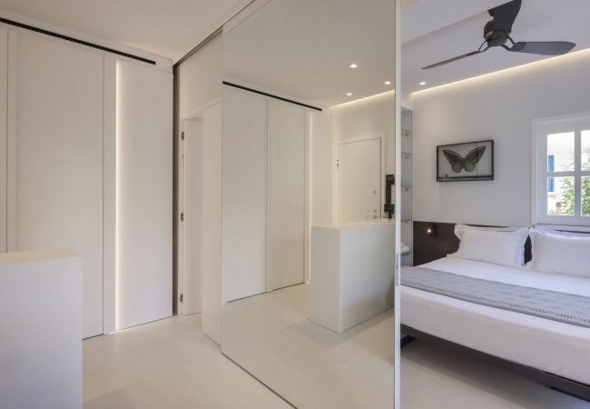 Apartment in Spetses - Spetses studio·Modern studio in the heart of Old Port in Spetses Apartment in Spetses - Spetses studio·Modern studio in the heart of Old Port in Spetses