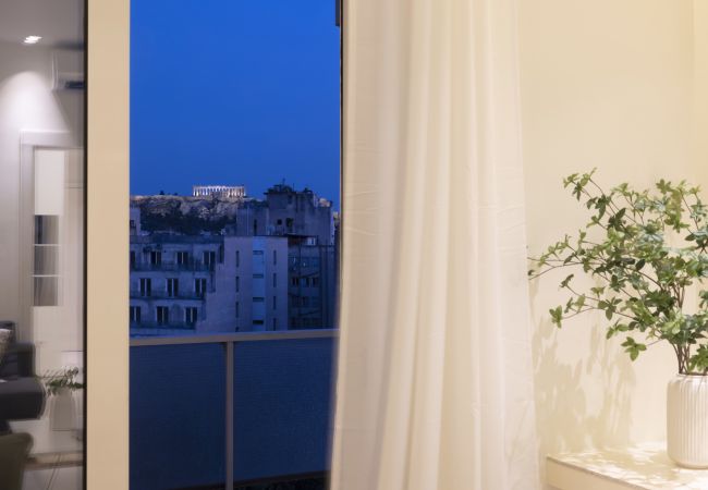 Apartment in Athens - Charming 7th-Floor Apartment with Acropolis View in Downtown Athens Apartment in Athens - Charming 7th-Floor Apartment with Acropolis View in Downtown Athens