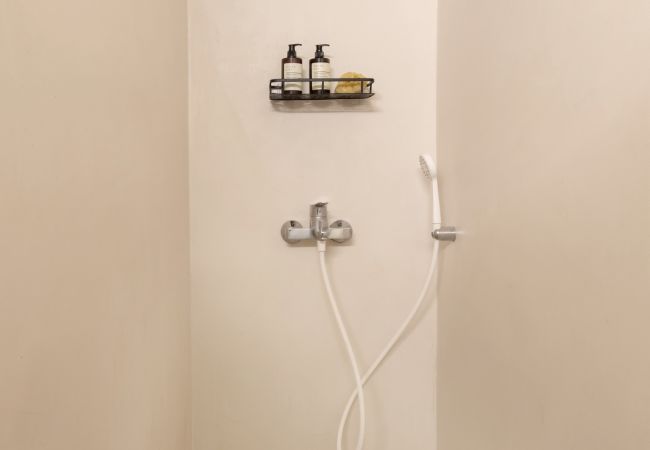 Apartment in Athens - Charming 7th-Floor Apartment with Acropolis View in Downtown Athens Apartment in Athens - Charming 7th-Floor Apartment with Acropolis View in Downtown Athens