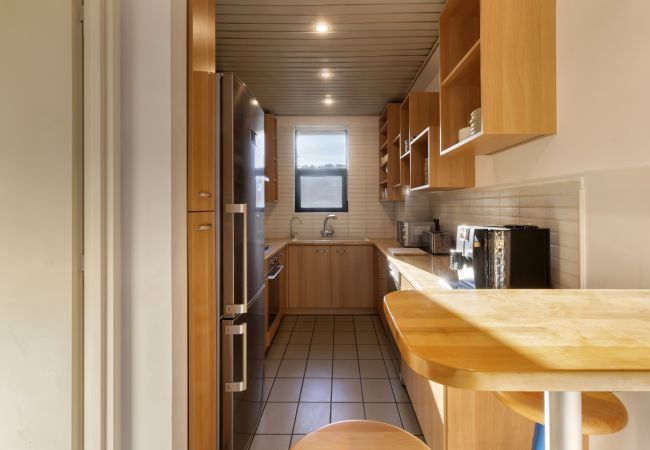 Terraced House in Athens - Spacious 3bdr Townhouse with Monumental View Terraced House in Athens - Spacious 3bdr Townhouse with Monumental View