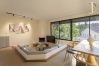 Terraced House in Athens - Spacious 4bdr Townhouse with Monumental View