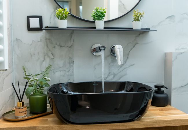 Apartment in Athens - A Rare Gem Near Acropolis in Koukaki Apartment in Athens - A Rare Gem Near Acropolis in Koukaki