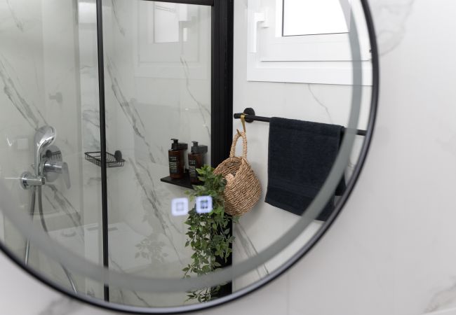 Apartment in Athens - A Rare Gem Near Acropolis in Koukaki Apartment in Athens - A Rare Gem Near Acropolis in Koukaki