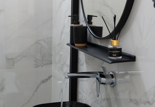 Apartment in Athens - A Rare Gem Near Acropolis in Koukaki Apartment in Athens - A Rare Gem Near Acropolis in Koukaki