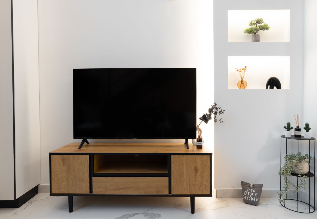 Apartment in Athens - Modern 2BDR Retreat in Koukaki