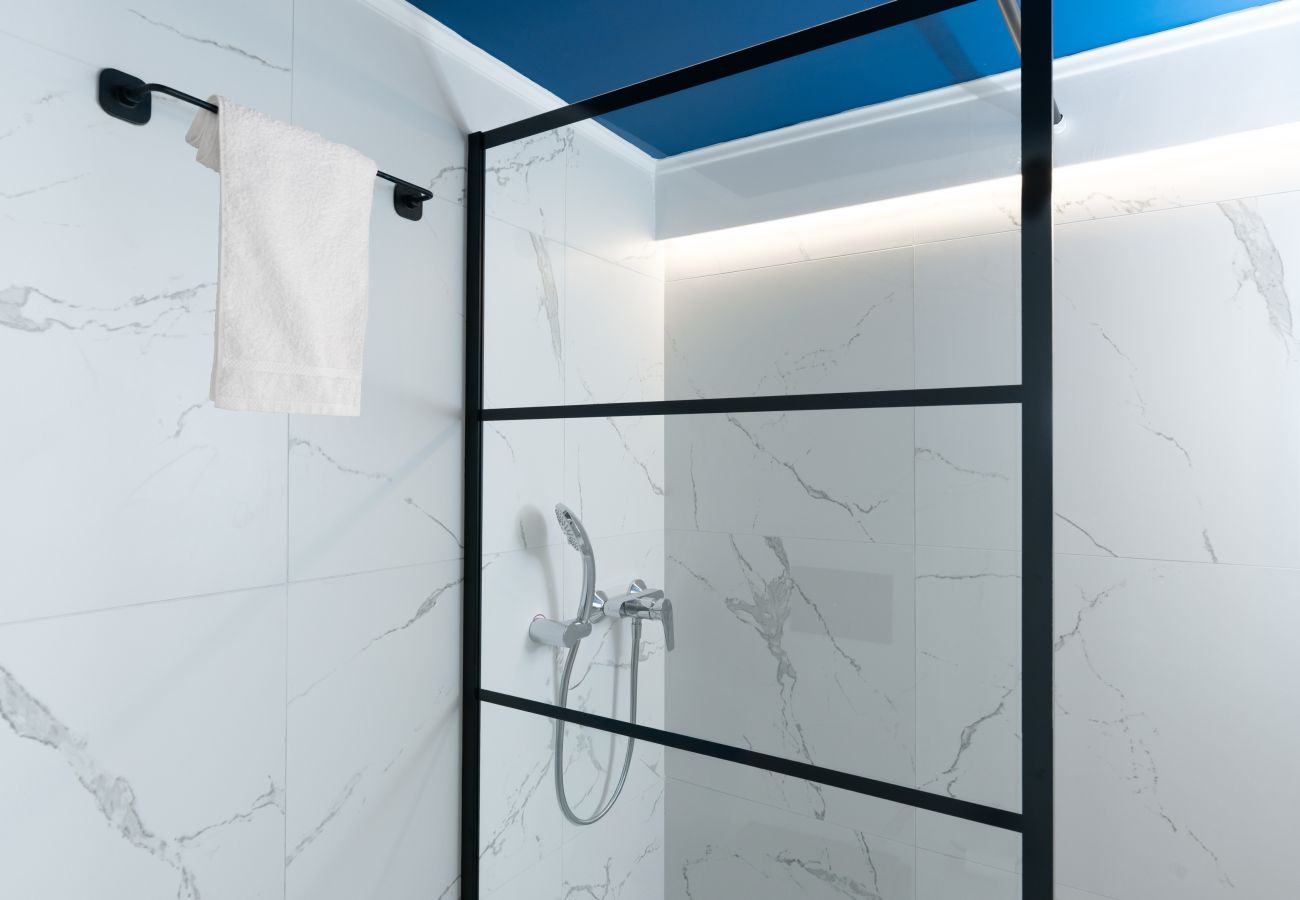 Apartment in Athens - Modern 2BDR Retreat in Koukaki