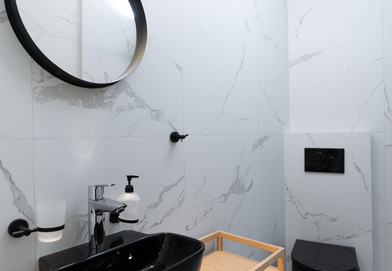 Apartment in Athens - Modern 2BDR Retreat in Koukaki