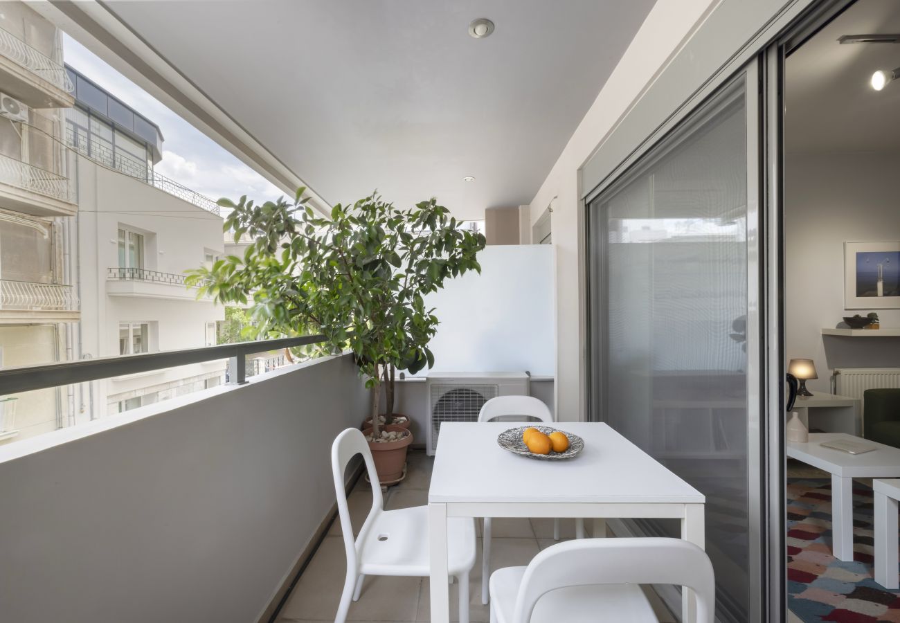 Apartment in Athens - Tsami Karatasou