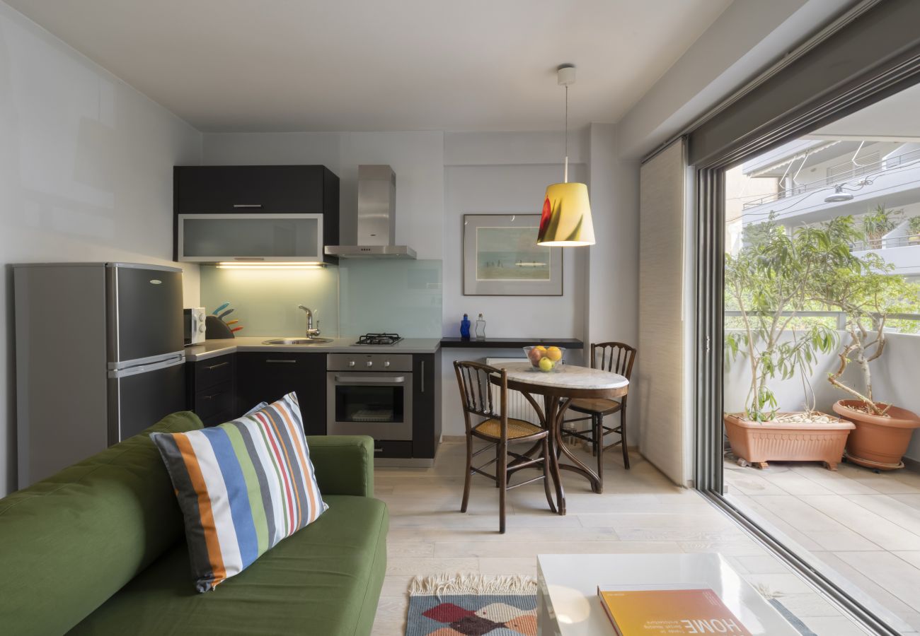 Apartment in Athens - Tsami Karatasou