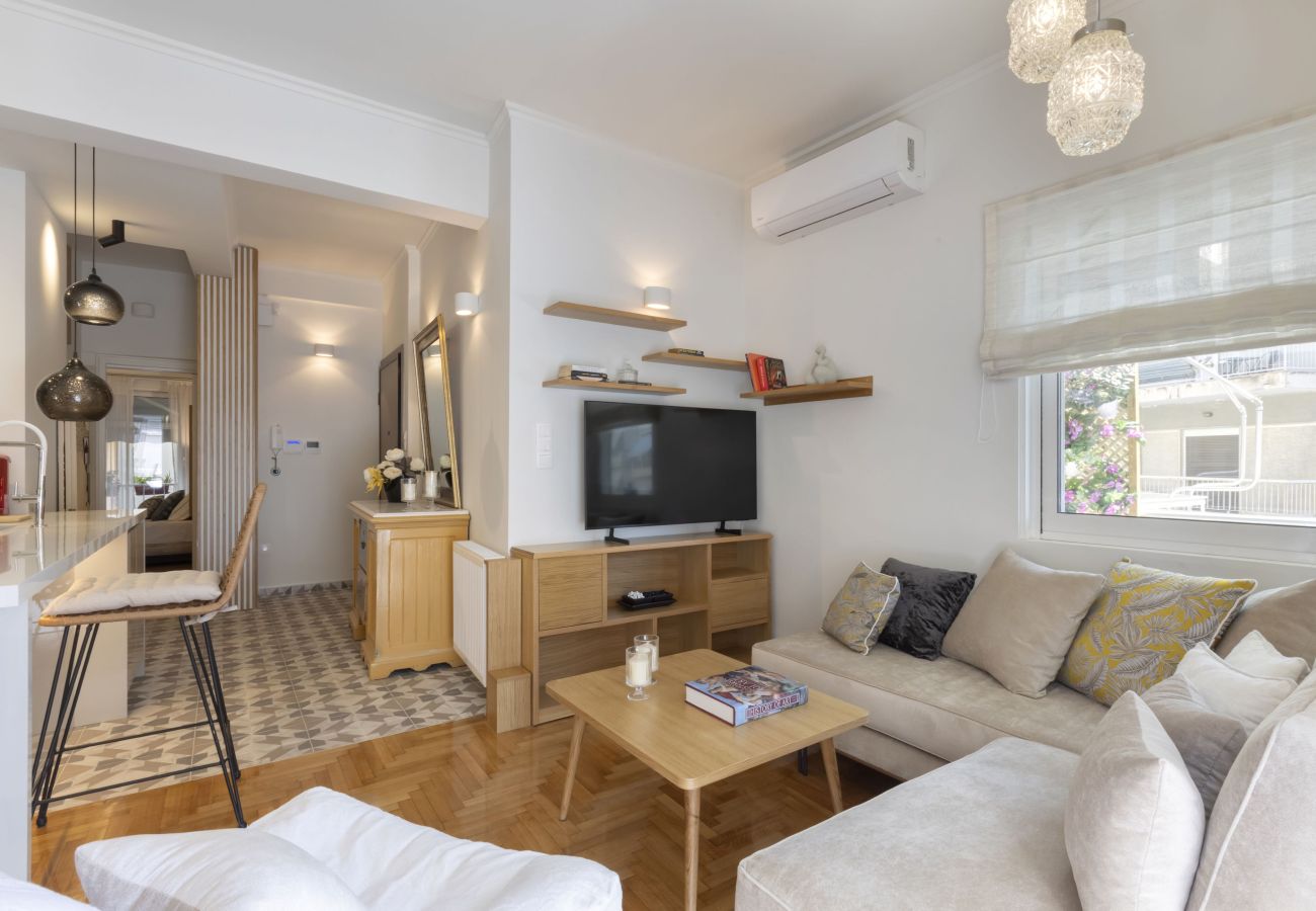 Apartment in Athens - Homey Luxury in Koukaki