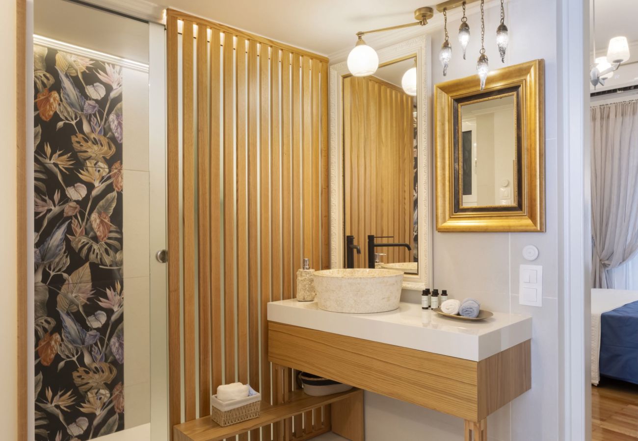 Apartment in Athens - Homey Luxury in Koukaki
