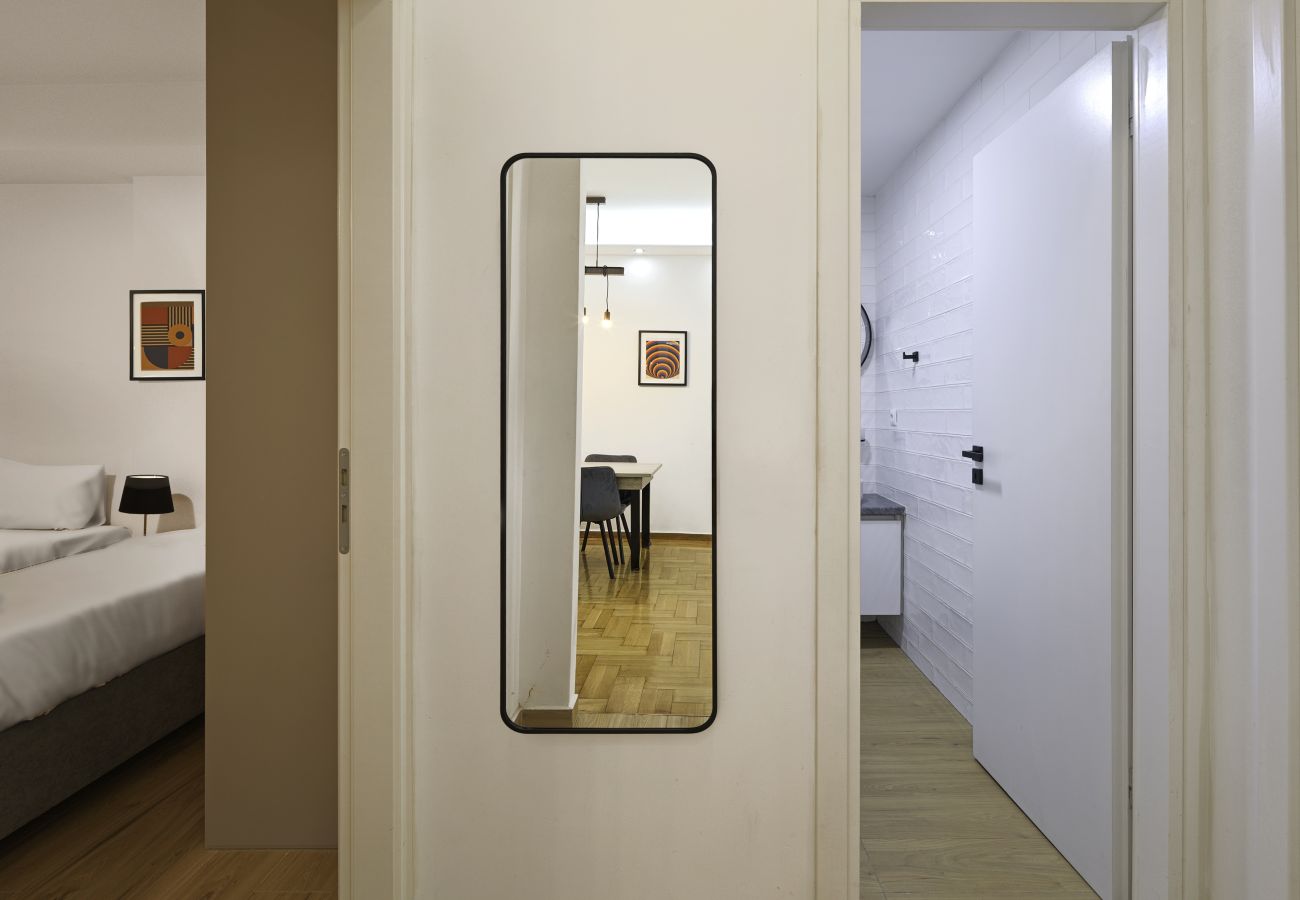 Apartment in Athens - Modern Comfort in Kipseli