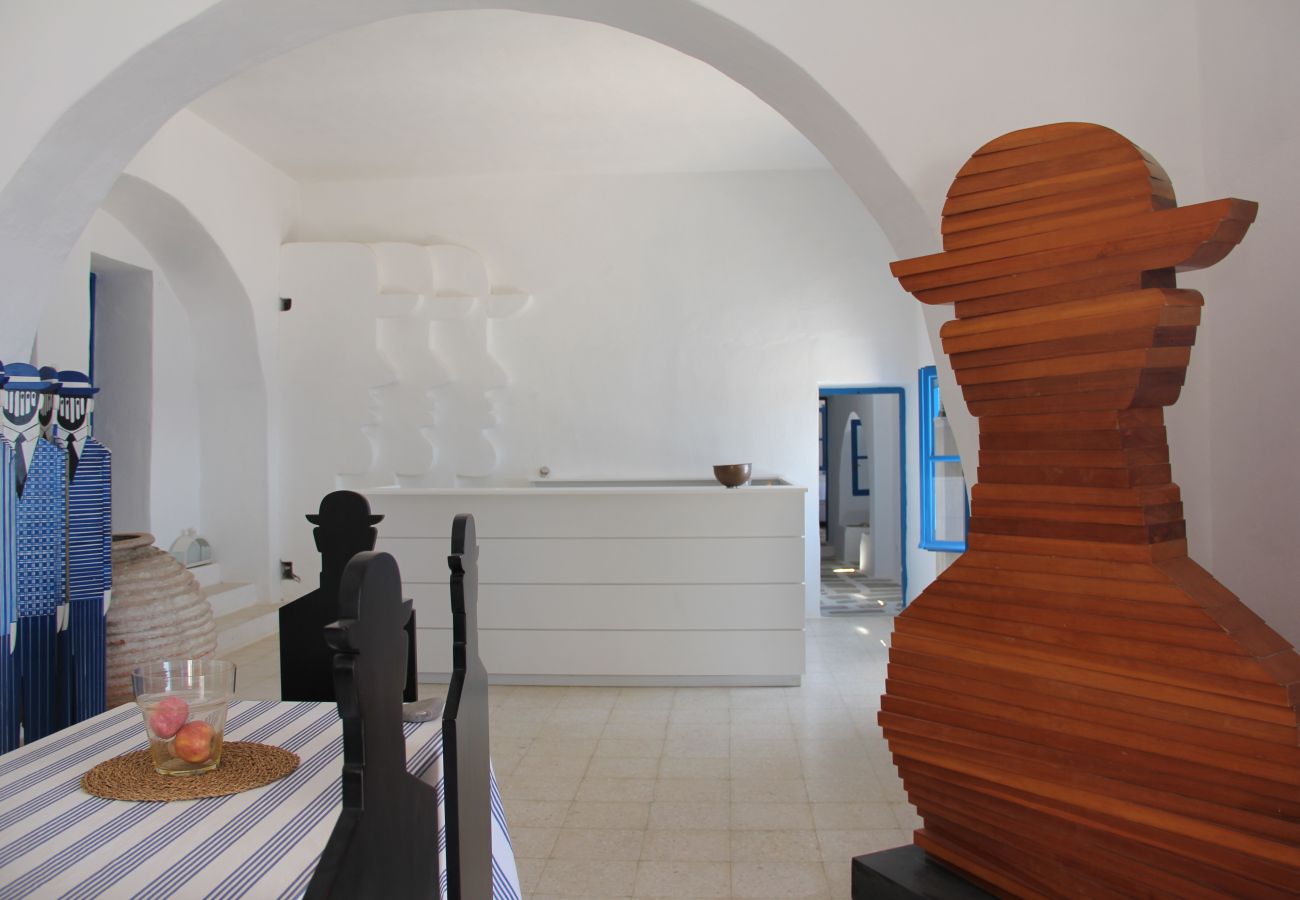 Villa in Ios - Artistic Villa by Yannis Gaïtis