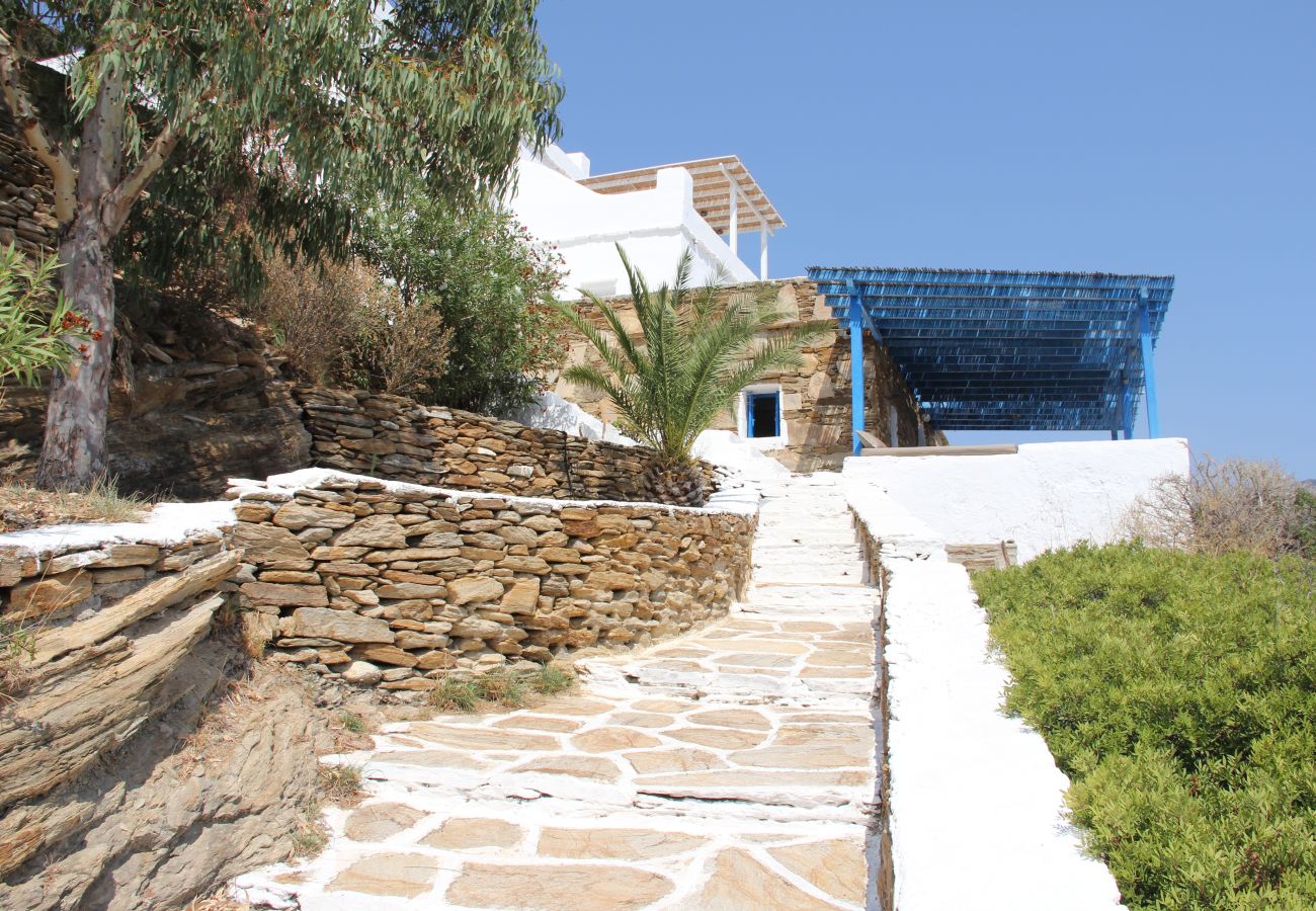 Villa in Ios - Artistic Villa by Yannis Gaïtis