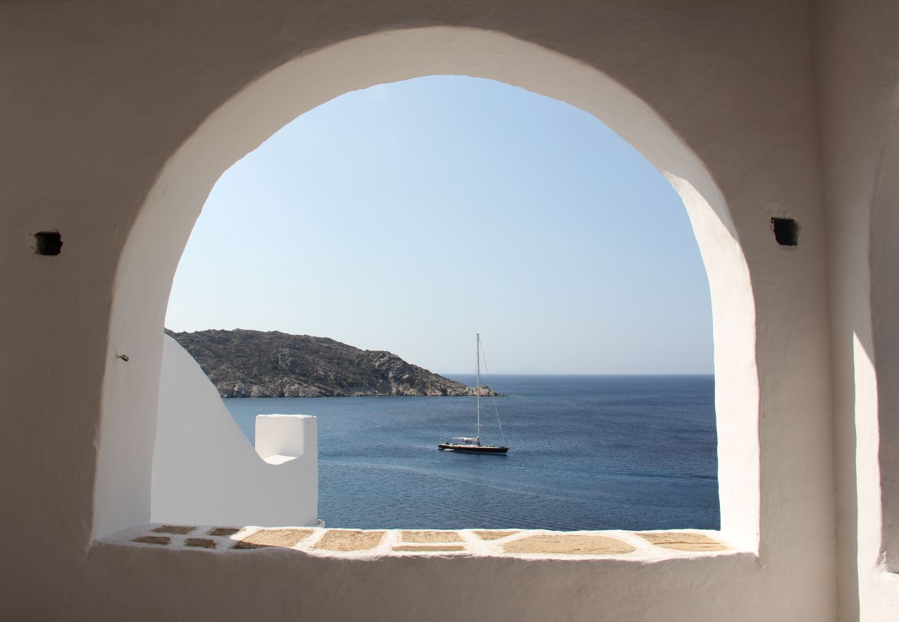 Villa in Ios - Artistic Villa by Yannis Gaïtis