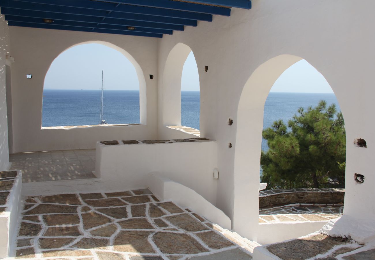 Villa in Ios - Artistic Villa by Yannis Gaïtis