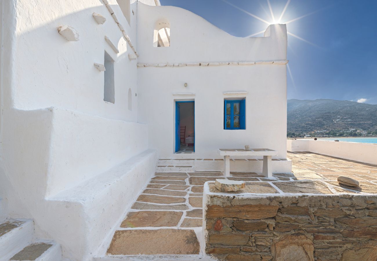 Villa in Ios - Artistic Villa Hideaway