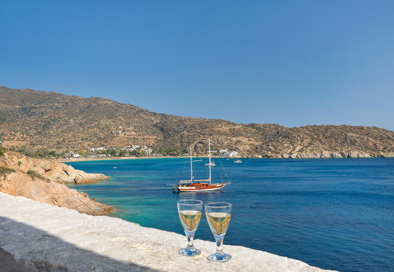 Villa in Ios - Artistic Villa Hideaway