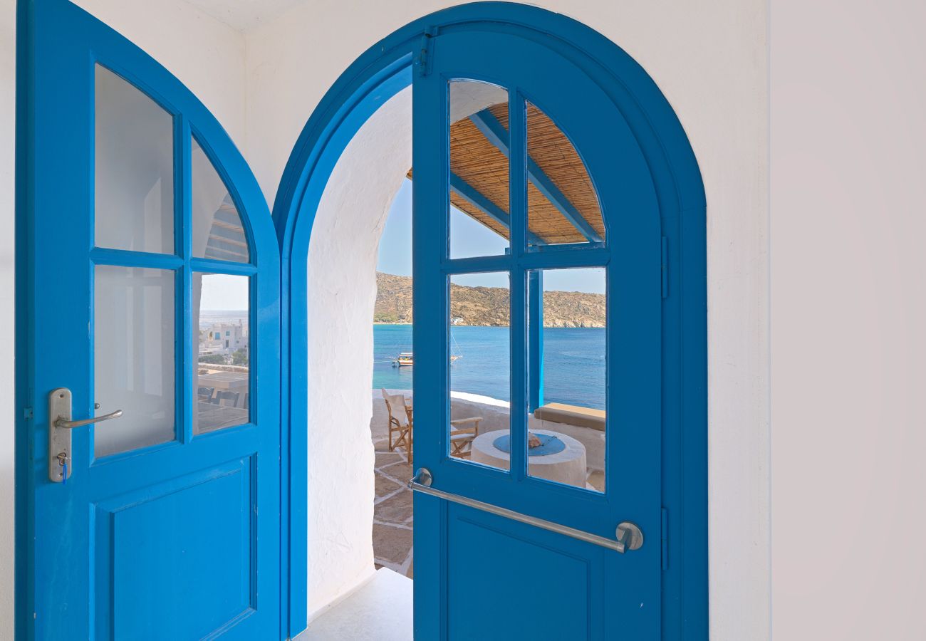 Villa in Ios - Artistic Villa Hideaway