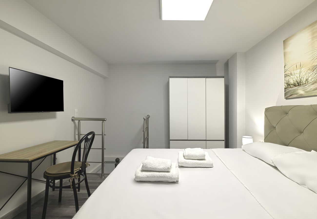 Apartment in Athens - The Modernist Panormou Residence